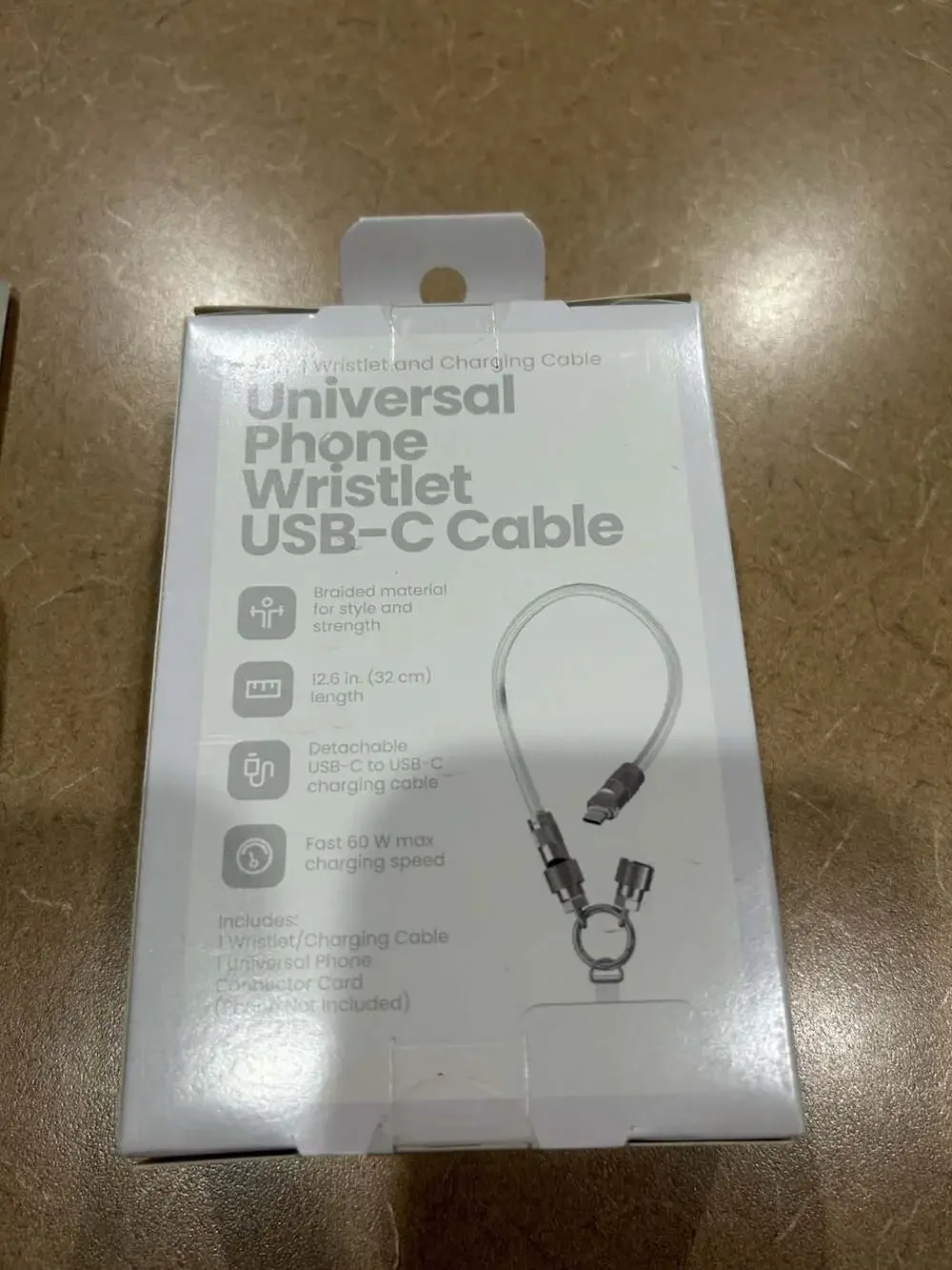 BUNDLE DEAL!!!! IPHONE 17 PRO AND USB-C CABLE WRISLET